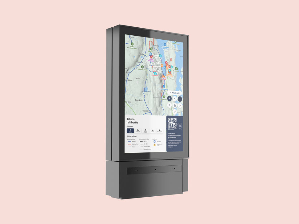 Information kiosk with digital map of Tahko